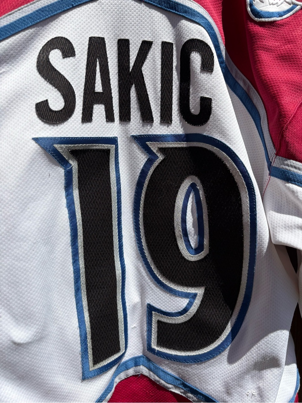 Colorado Avalanche Starter Vintage Hockey Jersey Joe Sakic Sewn XL Jersey - Picture 10 of 12
